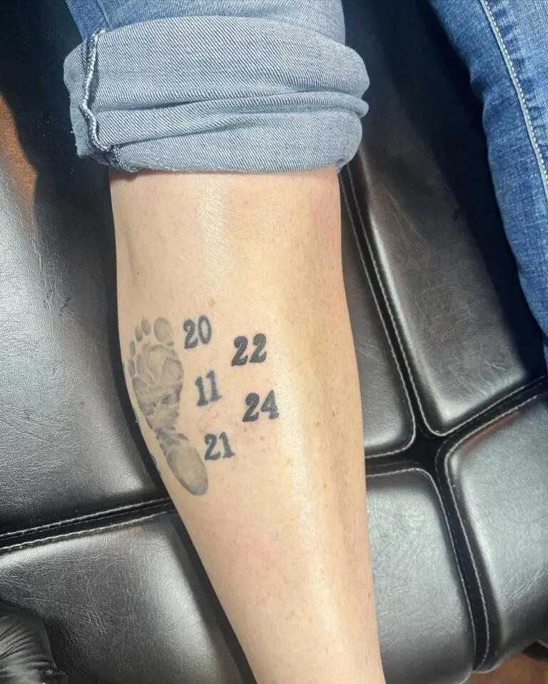Small Minimalist Grandchildren Tattoo Ideas