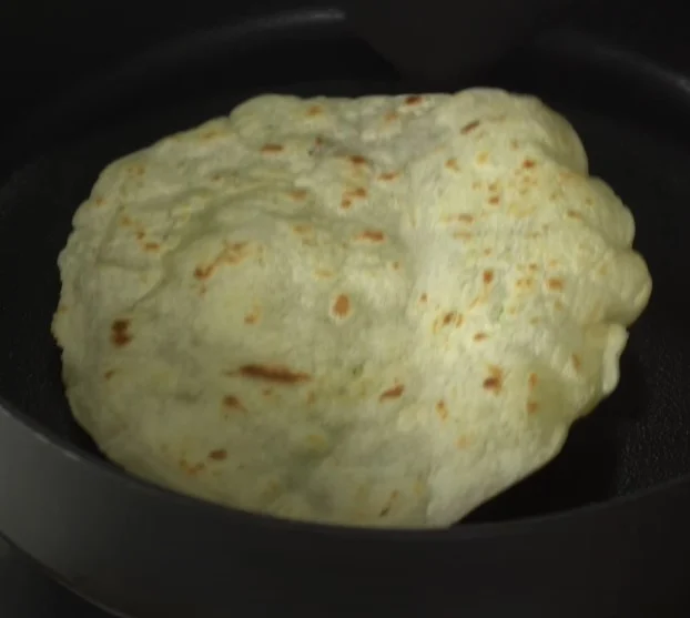 This recipe for garlic flatbread takes just 3 minutes and requires no kneading or yeast grandmawise.com 10