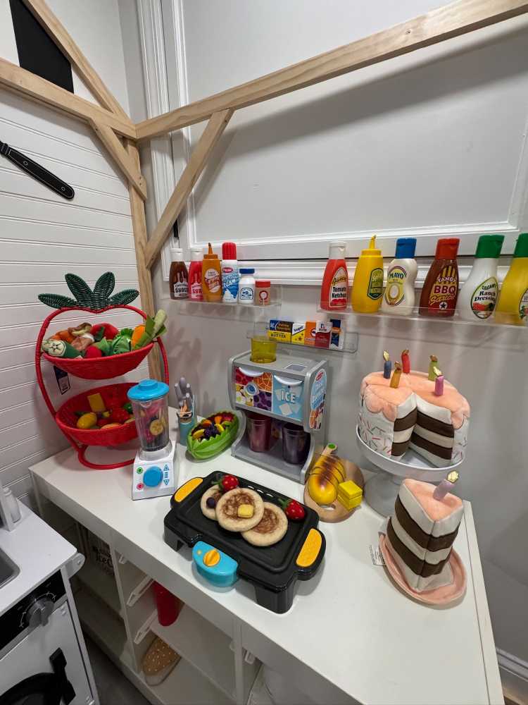 12 Grandkids Playroom at Grandma's House Decor Ideas So Cozy Your Grandchildren Won't Want to Leave 74 Fun Grandkids Playroom in Grandma's House Decor Ideas