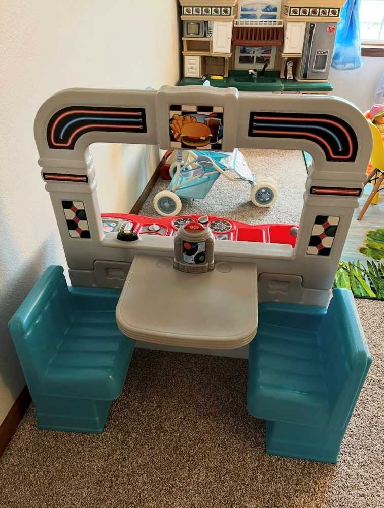 12 Grandkids Playroom at Grandma's House Decor Ideas So Cozy Your Grandchildren Won't Want to Leave 44 Fun Grandkids Playroom in Grandma's House Decor Ideas