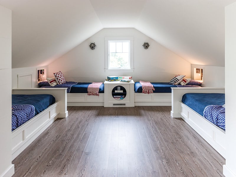 14 Vintage-Inspired Decor Ideas for Grandkids Bedroom at Grandma’s House 17 Vintage-inspired grandkids bedroom at grandma's house.